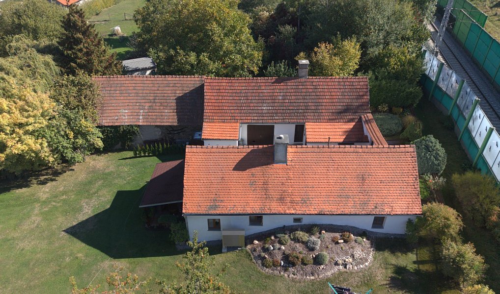 Prodej domu 60 m² s pozemkem 1 948 m², Zvíkov – náhled fotky 3