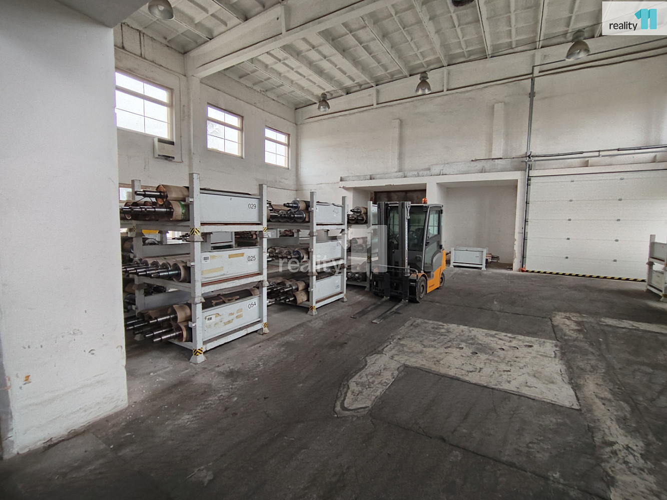 Pronájem skladovacích prostor 710 m² – fotografie 4