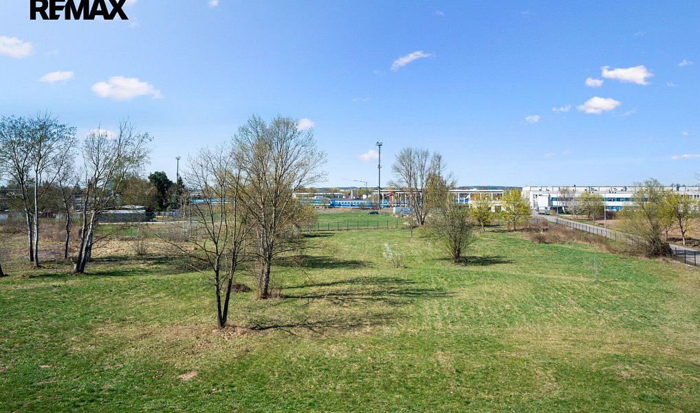 Prodej komerčního pozemku 7 896 m², Hradec Králové – náhled fotky 8