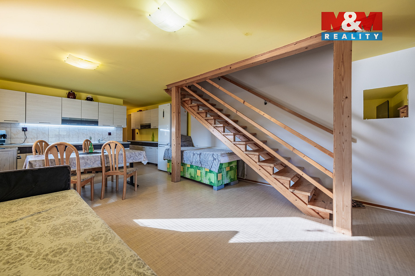 Prodej domu 161 m² s pozemkem 1 247 m² — photo 2