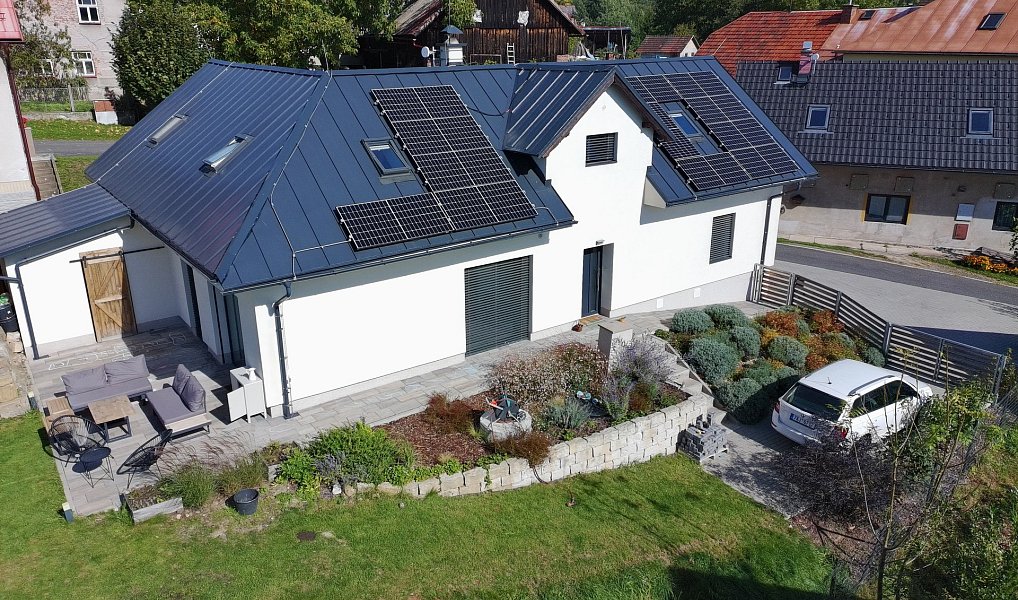 Prodej domu 189 m² s pozemkem 1 127 m², Radostná pod Kozákovem – náhled fotky 2
