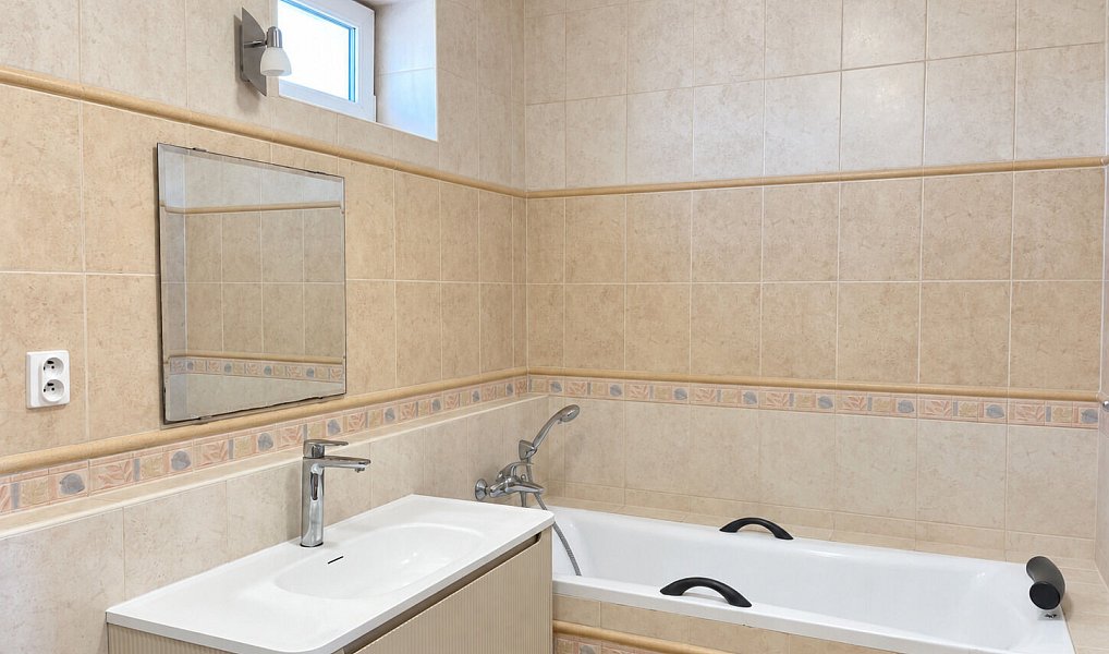 Prodej bytu 4+kk 100 m², Praha – náhled fotky 17