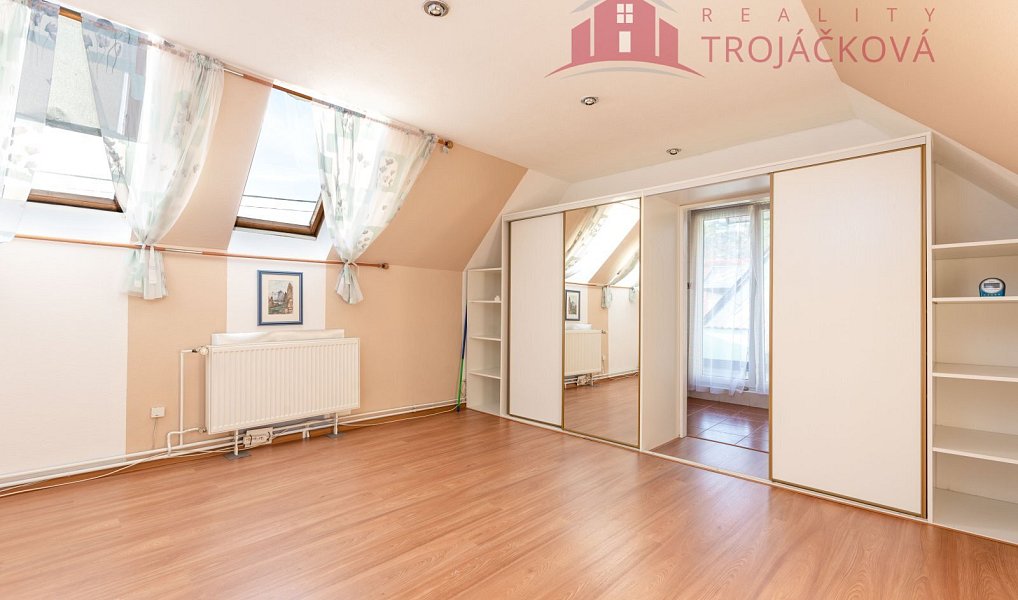 Prodej domu 260 m² s pozemkem 488 m², Rožnov pod Radhoštěm – náhled fotky 5