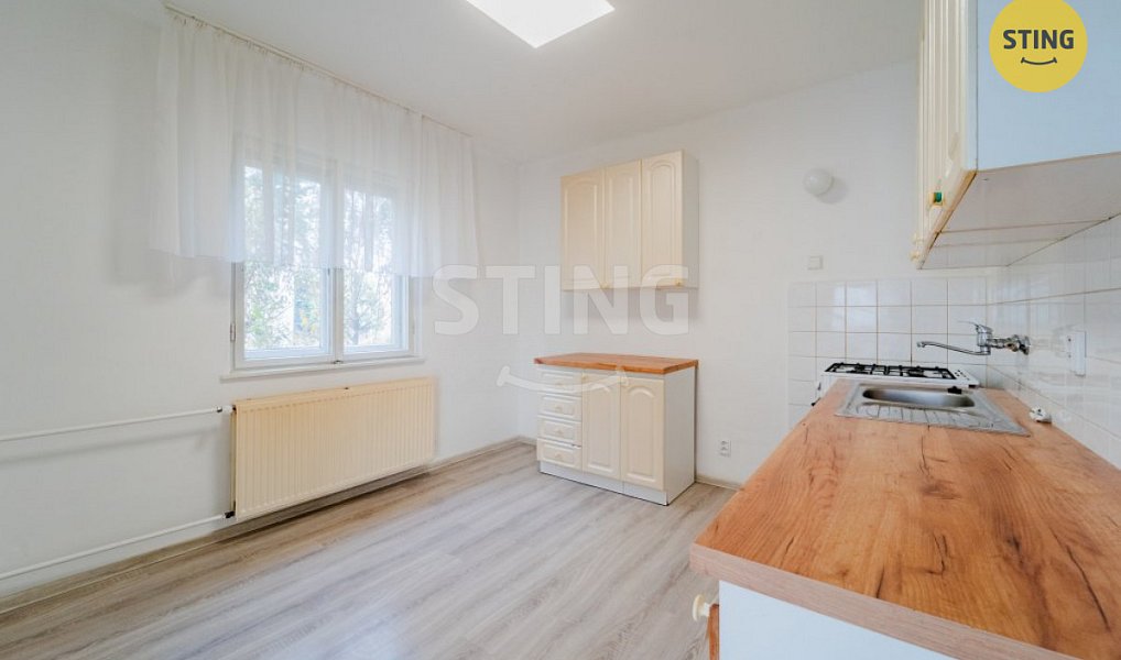 Prodej domu 186 m² s pozemkem 669 m², Opava – náhled fotky 8