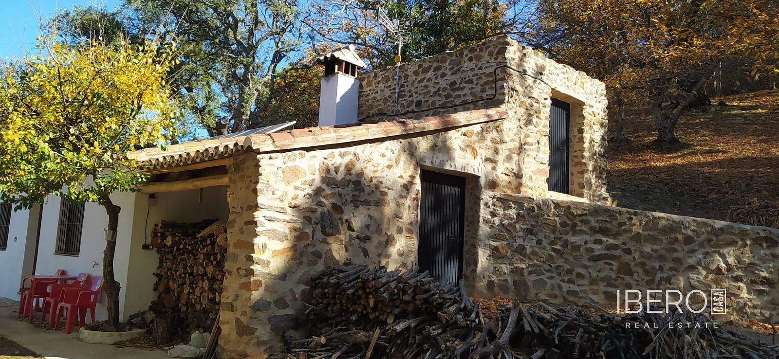 Prodej domu 110 m² s pozemkem 79 000 m² — photo 3