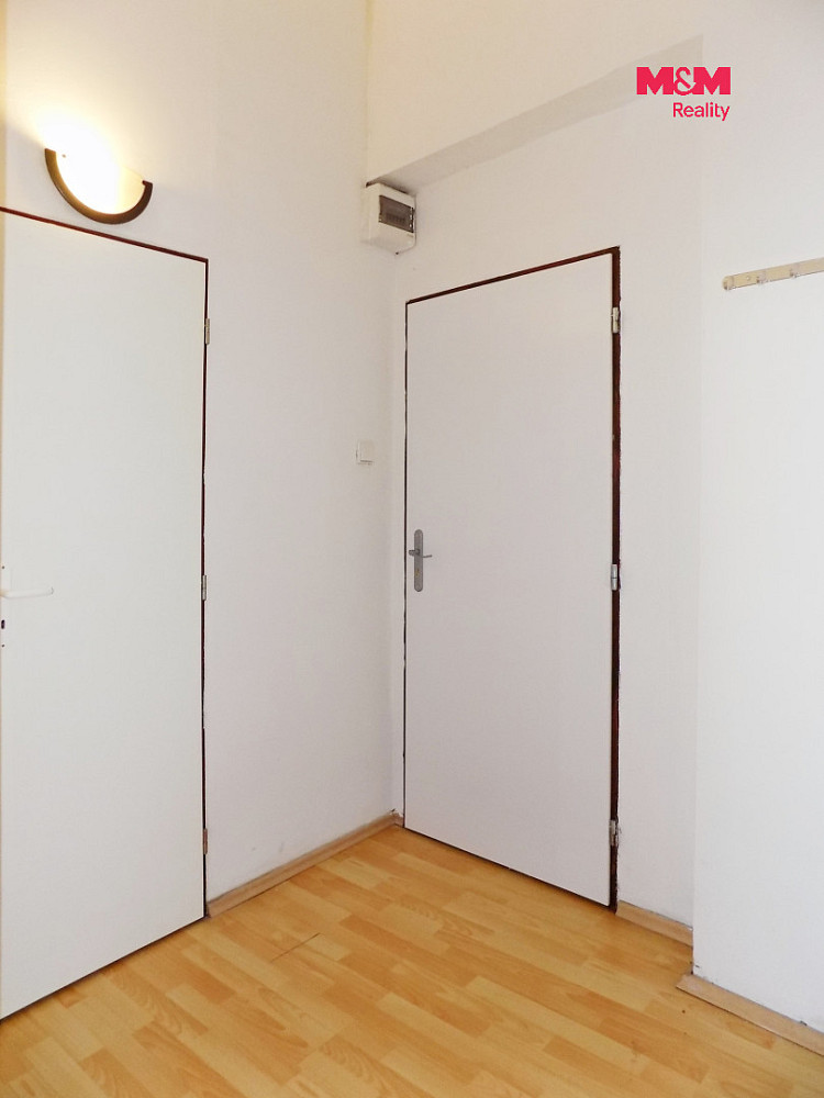 Pronájem bytu 1+kk 28 m² – fotografie 5