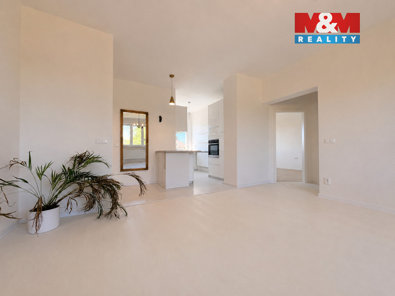 Prodej bytu 3+kk 75 m² – pohled 3