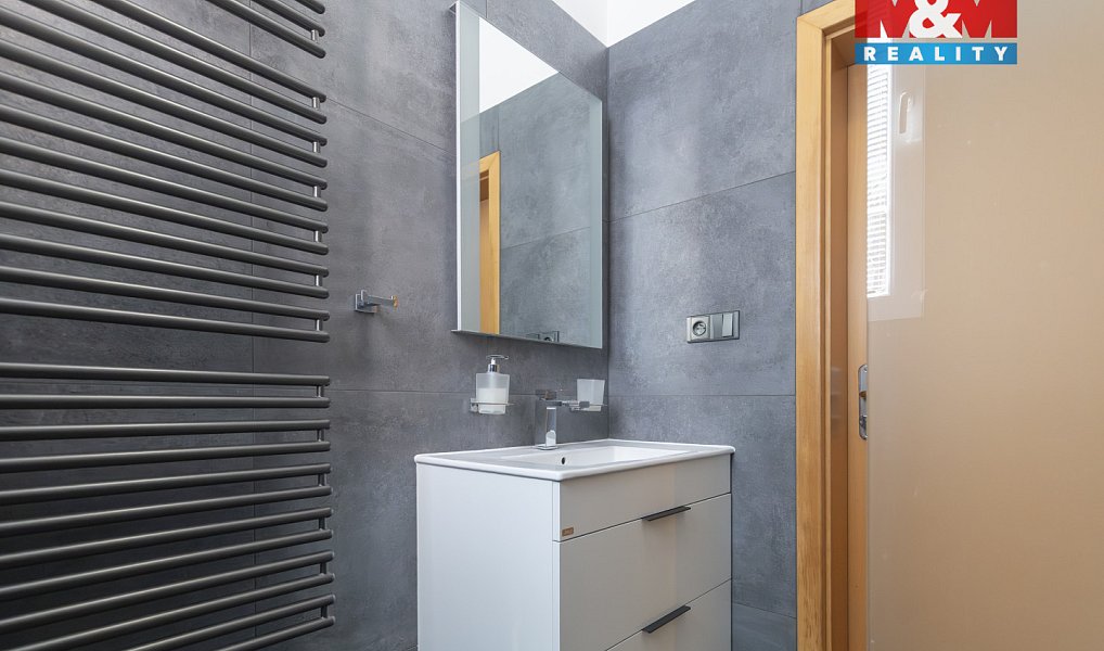 Prodej domu 310 m² s pozemkem 860 m², Ostrava – náhled fotky 9