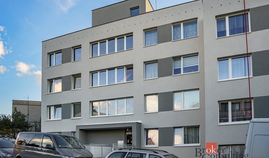 Prodej bytu 2+1 53 m², Praha – náhled fotky 2
