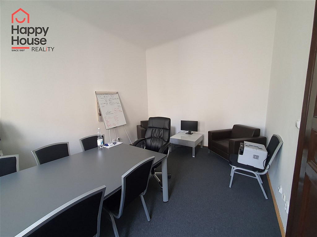 Pronájem kanceláře 71 m² — photo 4