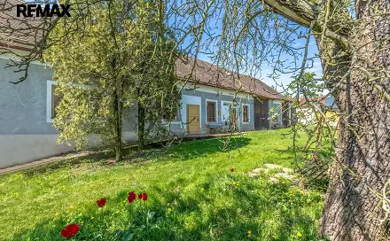 Prodej domu 180 m² s pozemkem 1 532 m², Dobrovice - Úherce, okres Mladá Boleslav