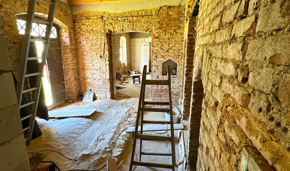 Prodej domu 710 m² s pozemkem 2 962 m², Prostiboř – náhled fotky 13