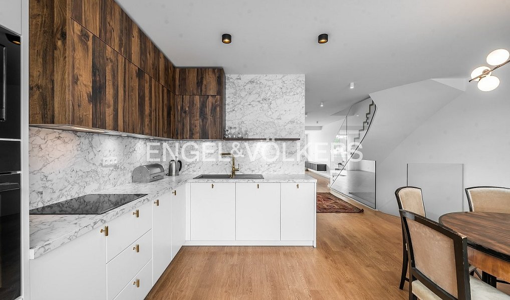 Pronájem domu 165 m² s pozemkem 120 m², Praha – náhled fotky 5