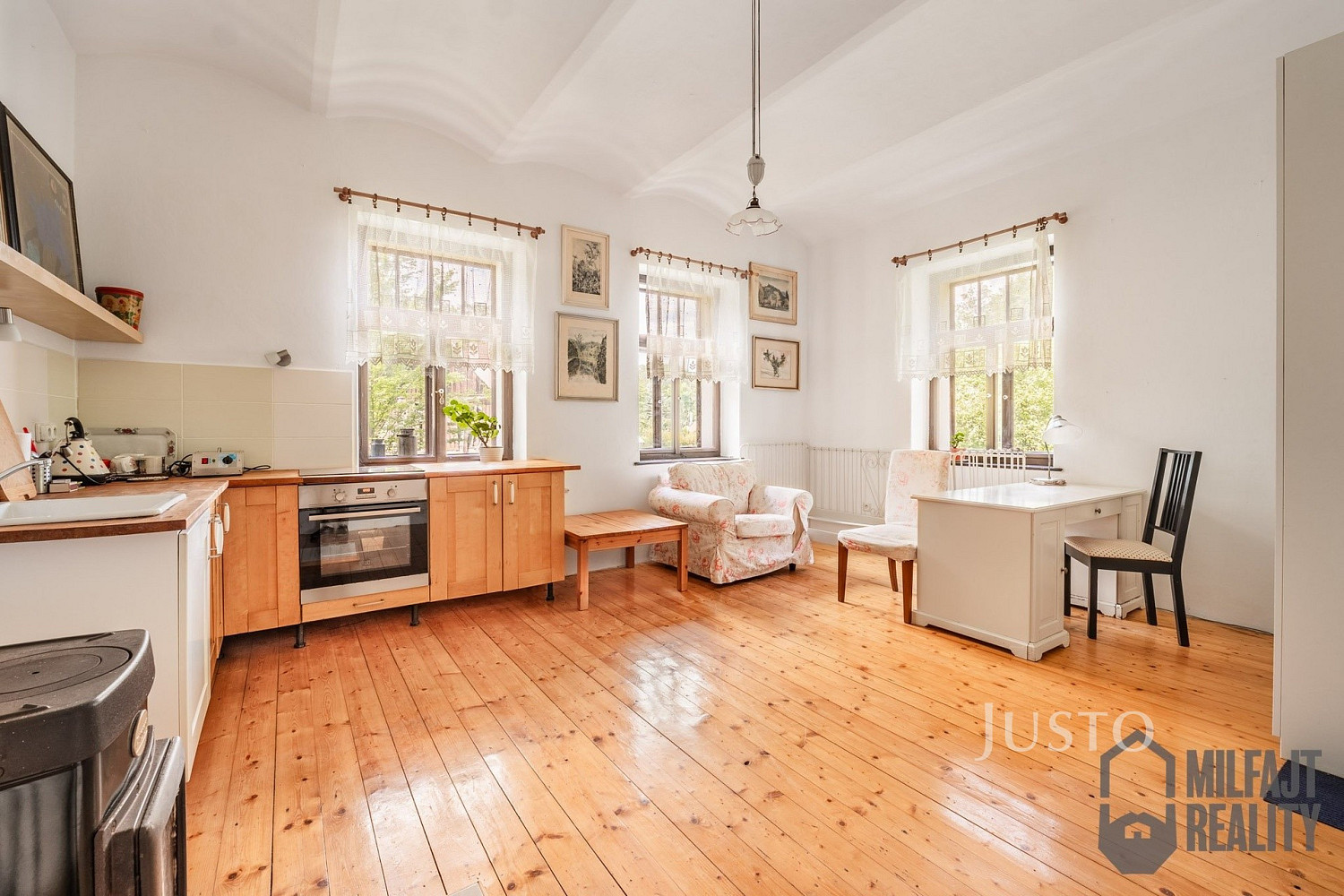 Prodej domu 336 m² s pozemkem 1 978 m² – fotografie 3