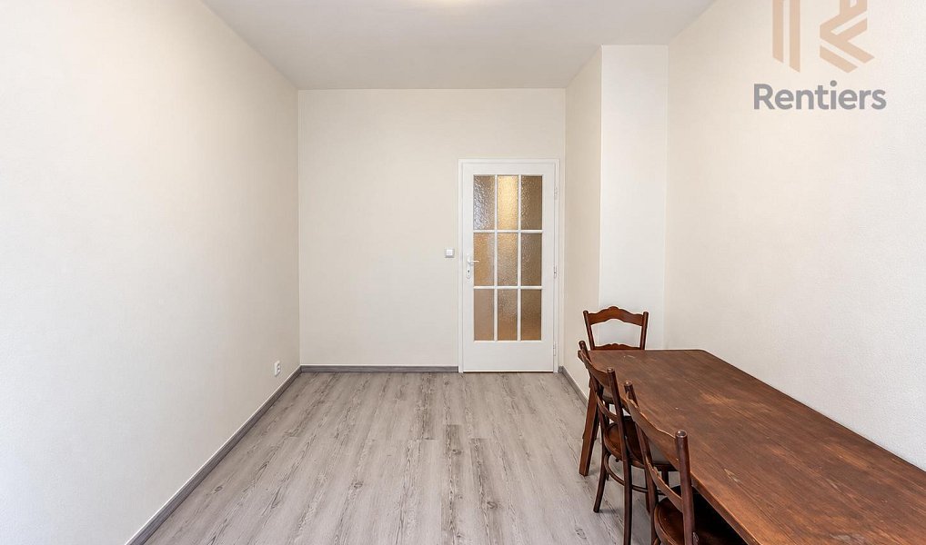 Pronájem bytu 2+kk 37 m², Praha – náhled fotky 4