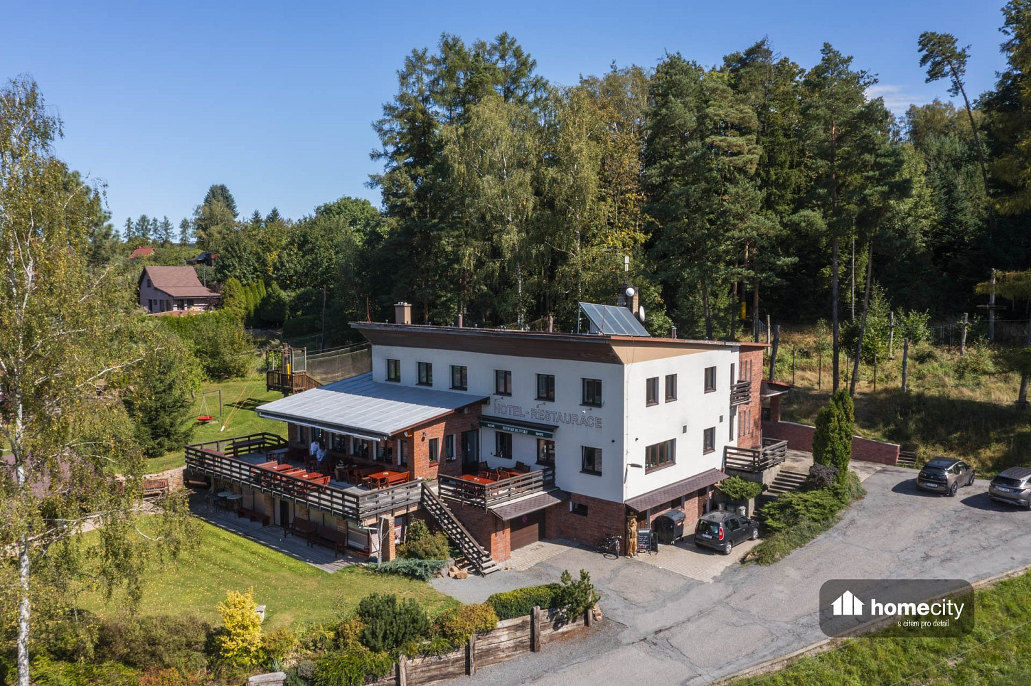 Prodej ubytovacího objektu 670 m² – fotografie 3