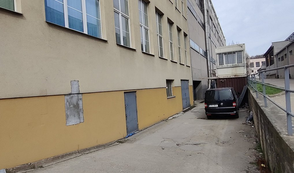 Pronájem skladovacích prostor 253 m², Praha – náhled fotky 3