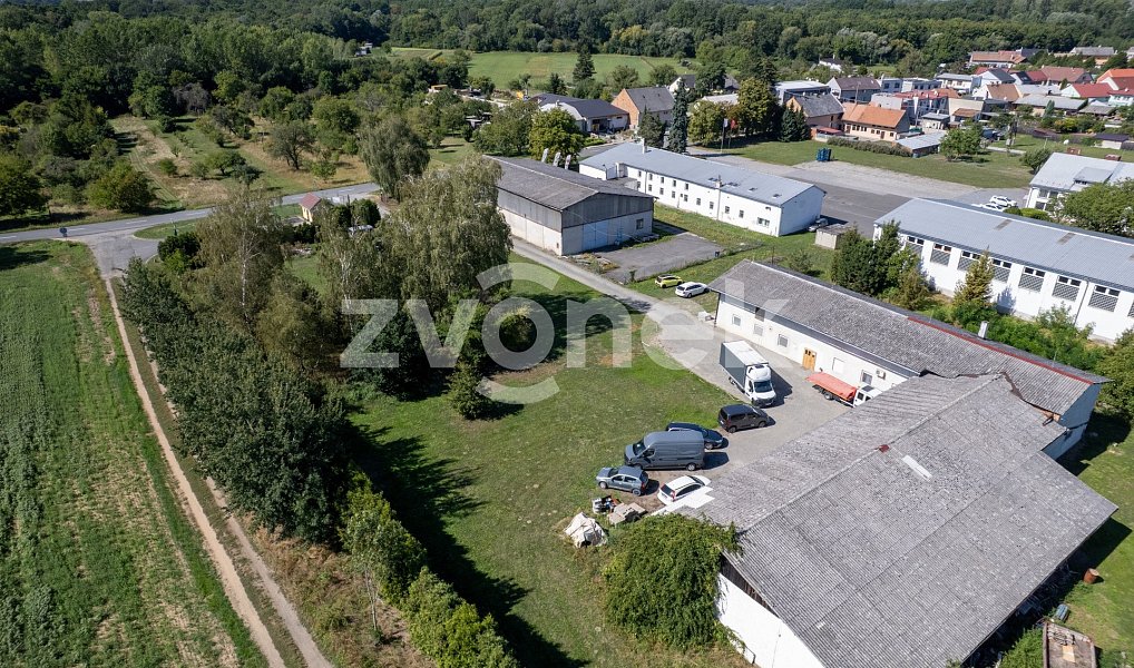 Prodej komerčního objektu (jiného typu) 740 m², Chropyně – náhled fotky 5