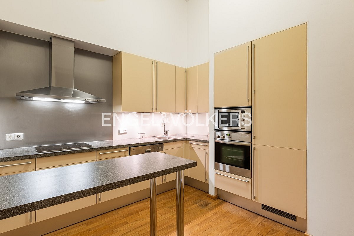 Pronájem bytu 3+1 115 m² – fotografie 3