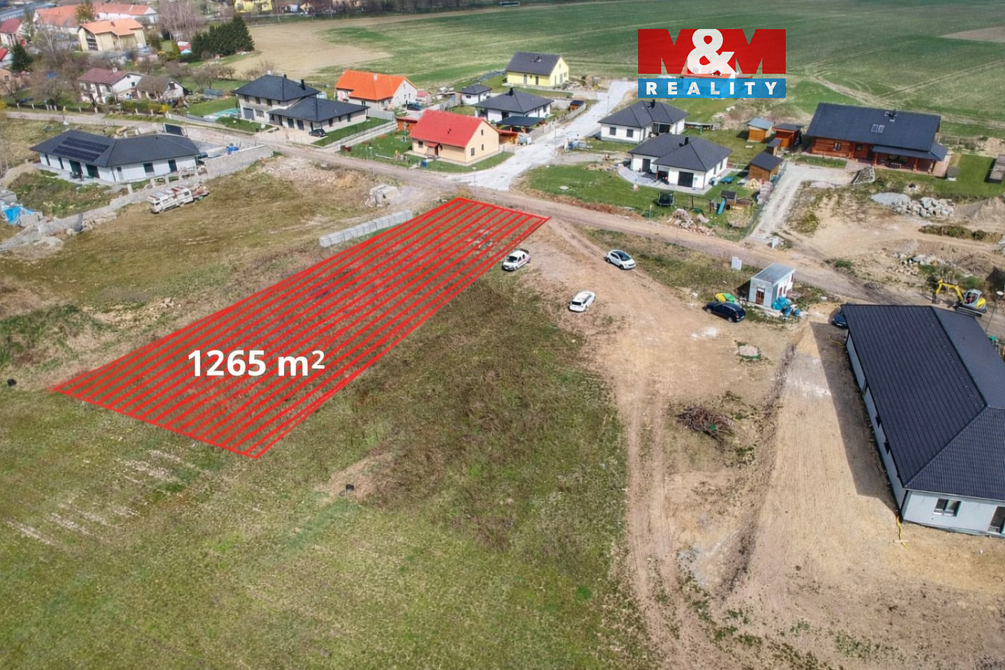 Prodej stavebního pozemku 1 265 m²