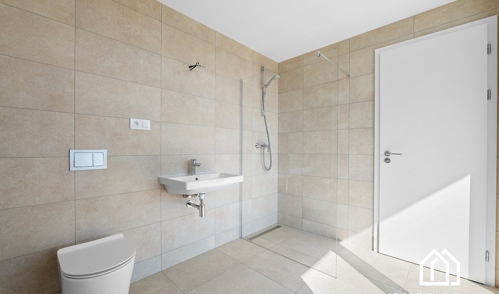 Prodej bytu 5+kk 149 m², Praha – náhled fotky 11