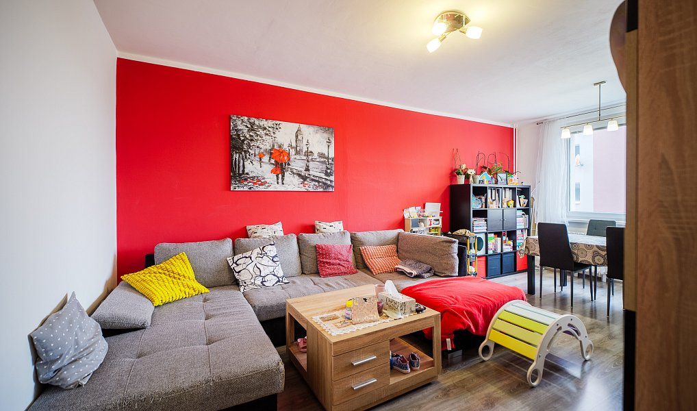 Prodej bytu 3+1 74 m², Jičín – náhled fotky 3