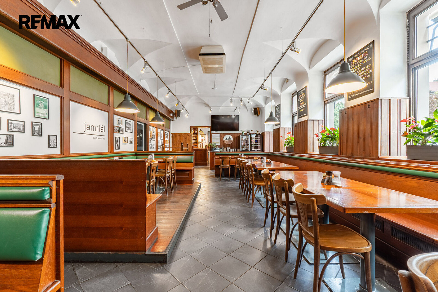 Pronájem restaurace 254 m² – fotografie 5