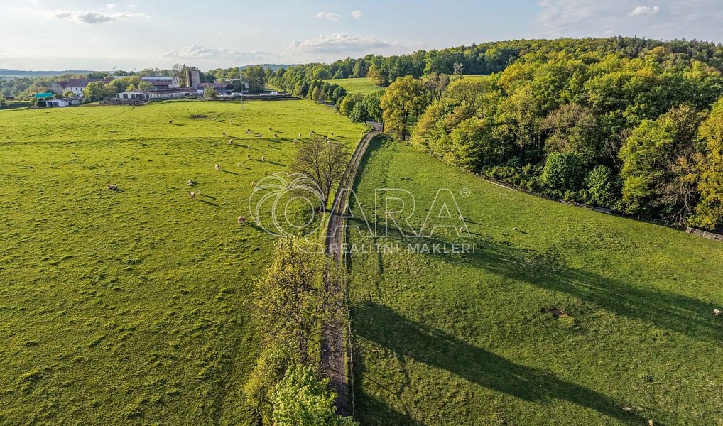 Prodej domu 2 260 m² s pozemkem 31 071 m², Frýdlant – náhled fotky 11