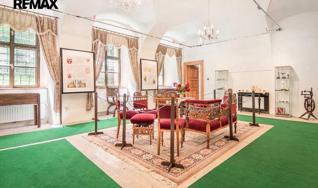 Prodej komerčního objektu (jiného typu) 1 450 m², Vyklantice – náhled fotky 13