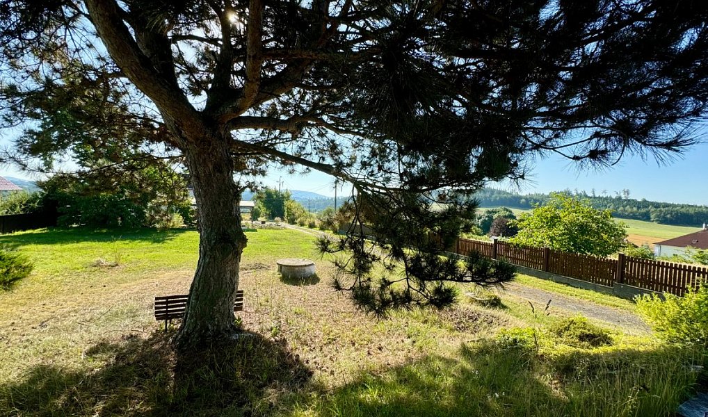 Prodej domu 214 m² s pozemkem 1 172 m², Řehenice – náhled fotky 4