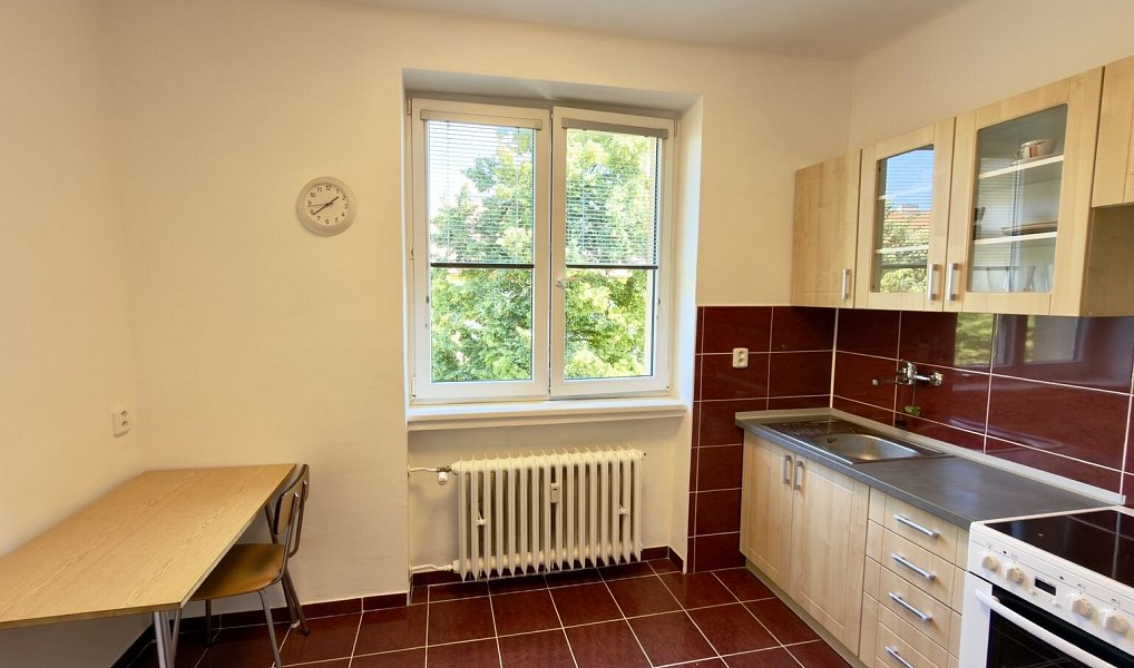 Pronájem bytu 3+1 79 m², Praha – náhled fotky 3