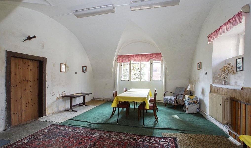 Prodej domu 1 000 m² s pozemkem 350 913 m², Stráž pod Ralskem – náhled fotky 11