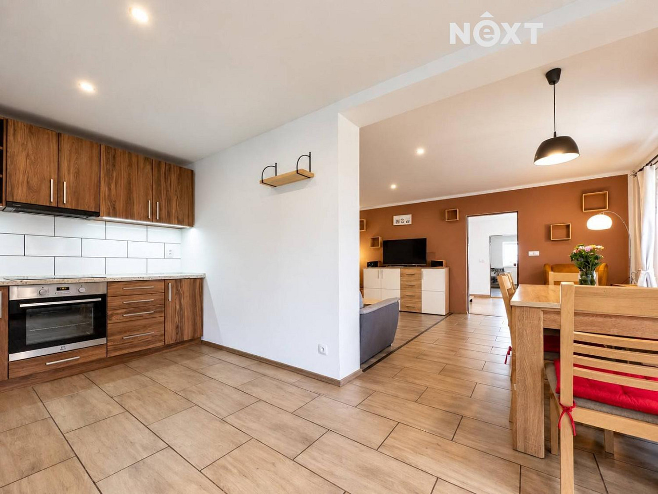 Prodej domu 170 m² s pozemkem 1 427 m² – fotografie 2