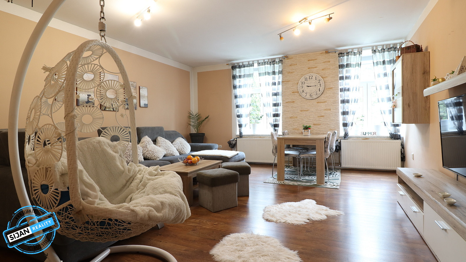 Prodej bytu 4+1 98 m² — photo 2