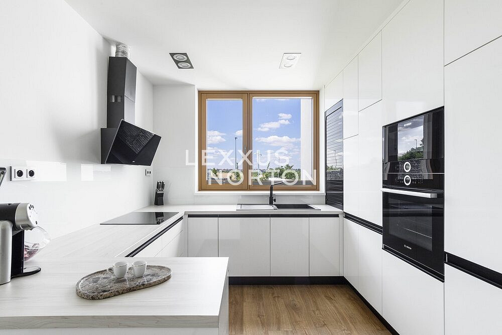 Prodej domu 267 m² s pozemkem 959 m² – fotografie 4