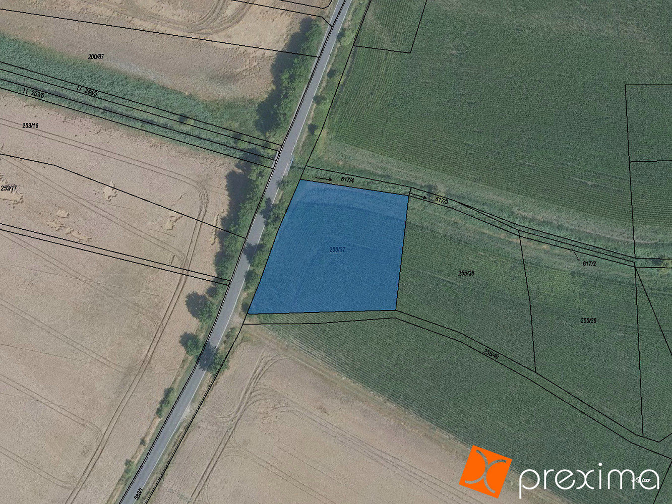 Prodej pole 379 m²