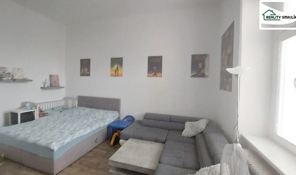 Pronájem bytu 2+1 105 m², Cheb – náhled fotky 3