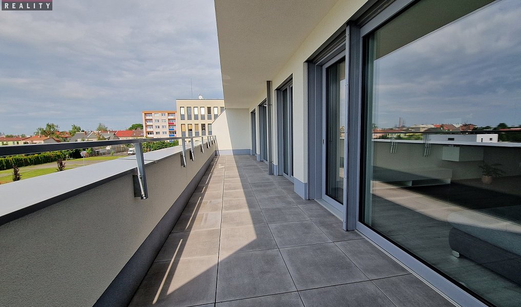 Pronájem bytu 4+kk 126 m², Olomouc – náhled fotky 10