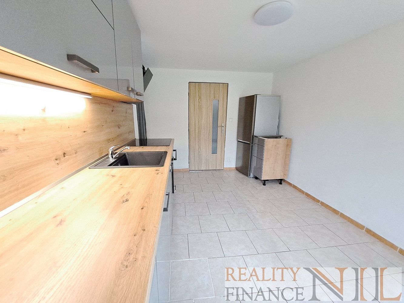 Pronájem domu 80 m² s pozemkem 751 m² – fotografie 3