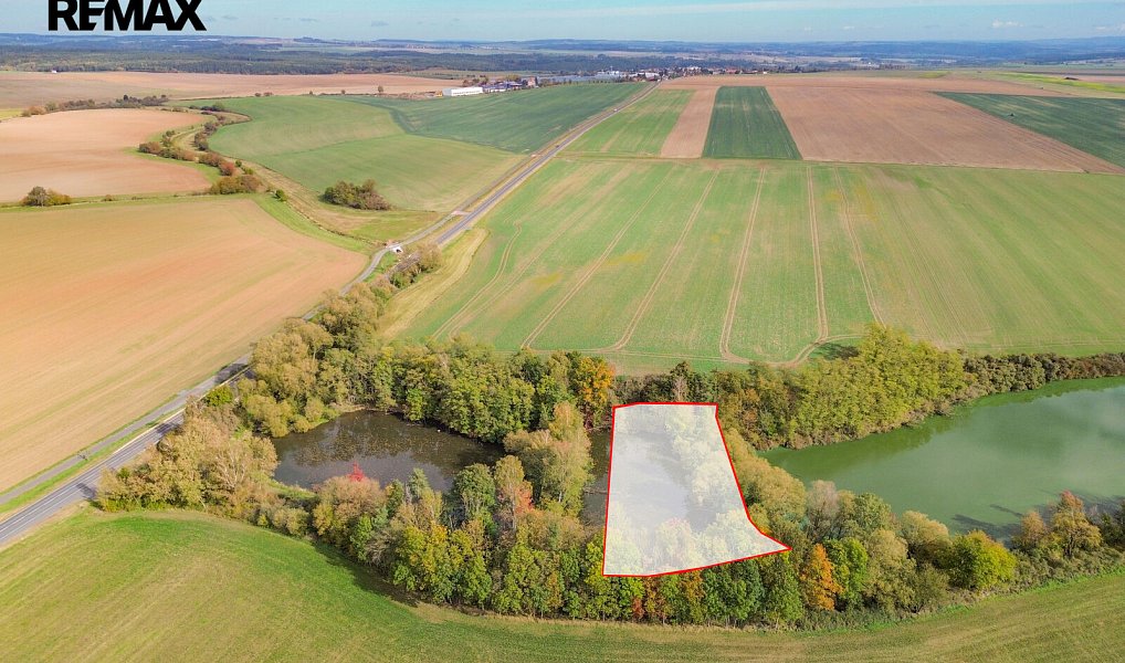 Prodej vodní plochy 2 200 m², Kožlany – náhled fotky 4