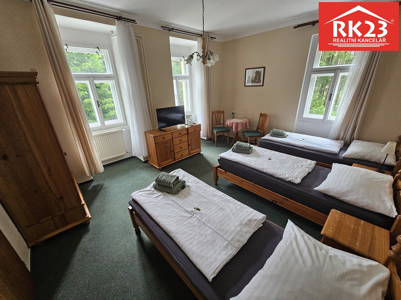Pronájem ubytovacího objektu 435 m² – fotografie 4