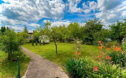 Prodej zahrady 392 m², Louny