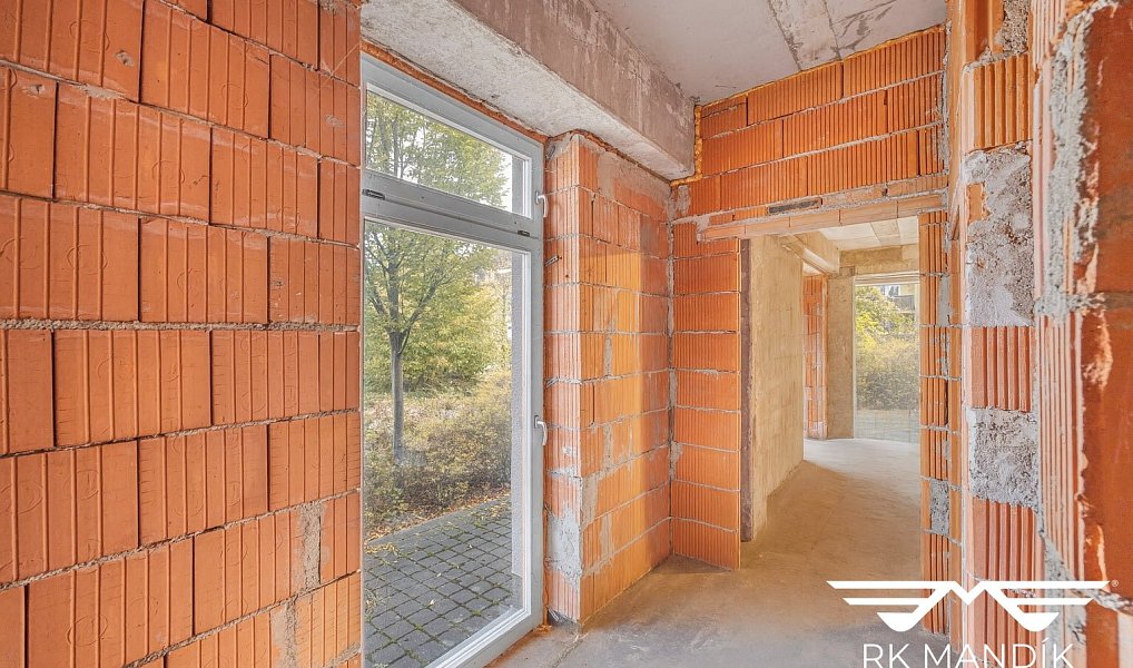 Prodej obchodních prostor 90 m², Odolena Voda – náhled fotky 7