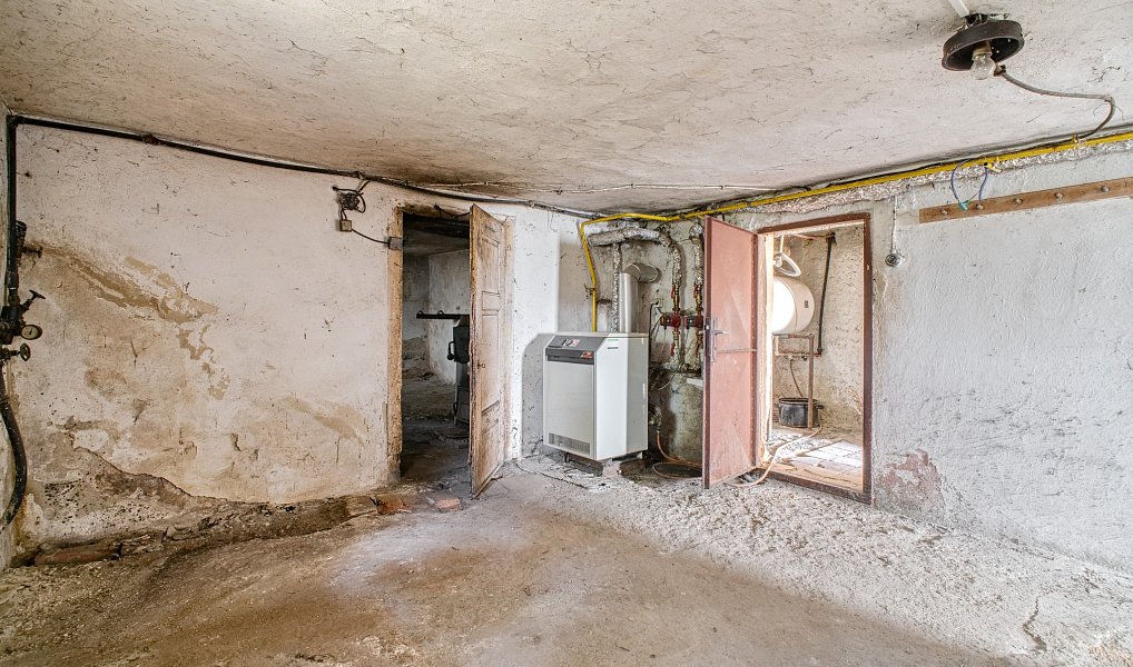 Prodej domu 260 m² s pozemkem 1 378 m², Vřesina – náhled fotky 37