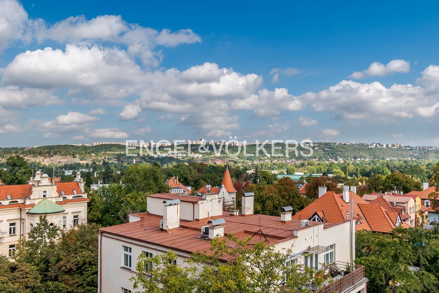 Pronájem bytu 3+kk 123 m² – fotografie 3