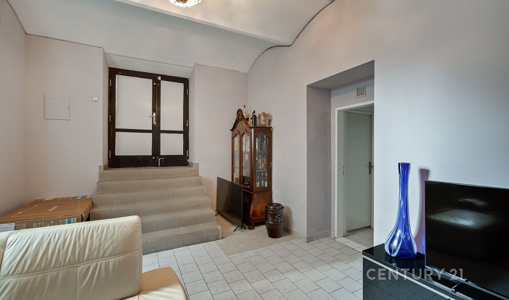 Prodej obchodních prostor 83 m², Praha – náhled fotky 8