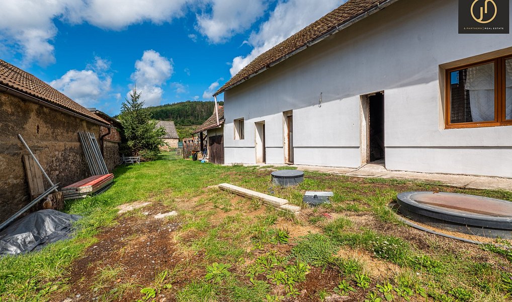 Prodej domu 203 m² s pozemkem 1 153 m², Hředle – náhled fotky 42