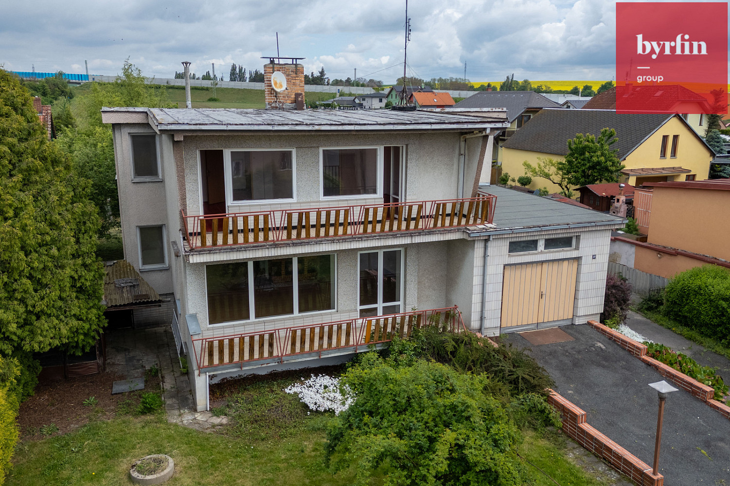 Prodej domu 185 m² s pozemkem 957 m² — photo 2