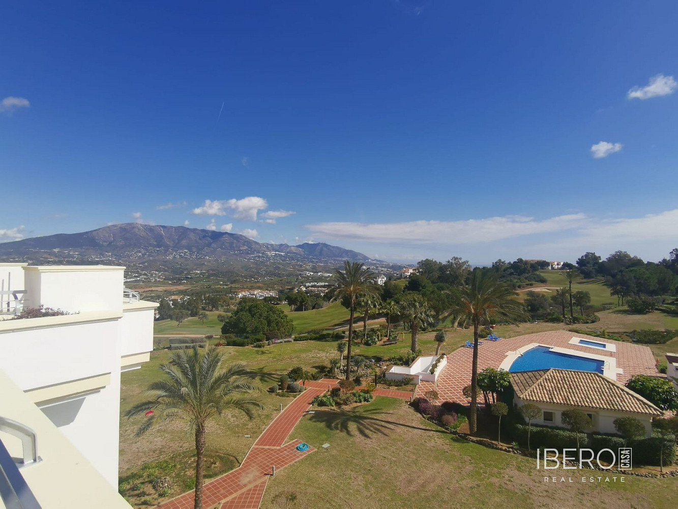 Prodej bytu 4+kk 184 m² — photo 3