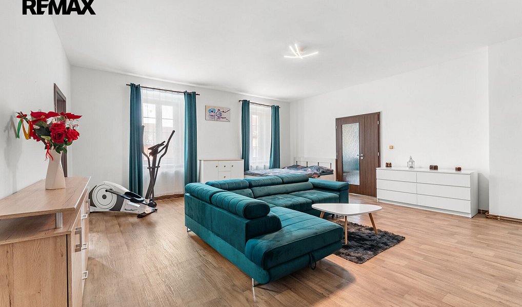 Prodej domu 335 m² s pozemkem 1 224 m², Přeštice – náhled fotky 7